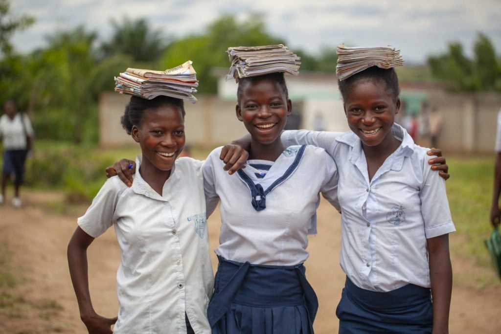 School-attending girls in Kananga, Kasaï Central (DR Congo). © Erwin van den Bergh