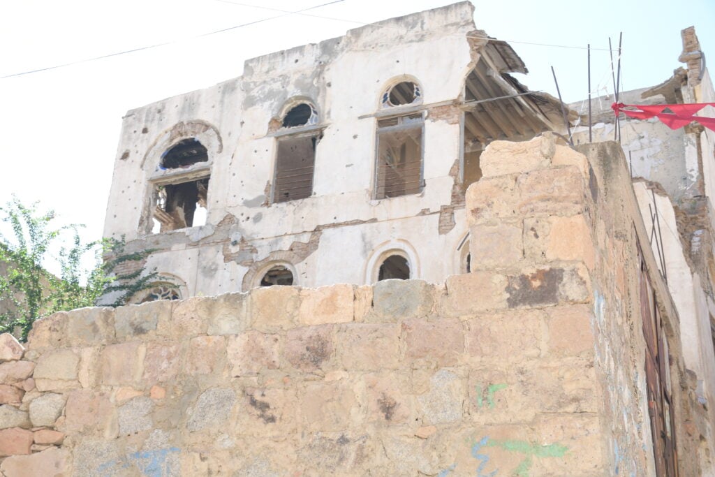 Destroyed buildings in Yemen